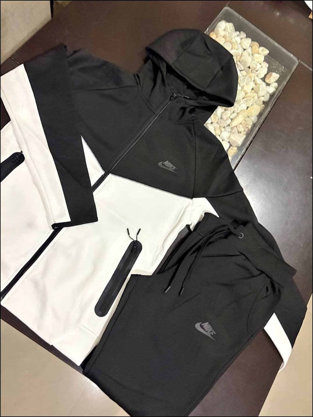 Chamarra Black & White